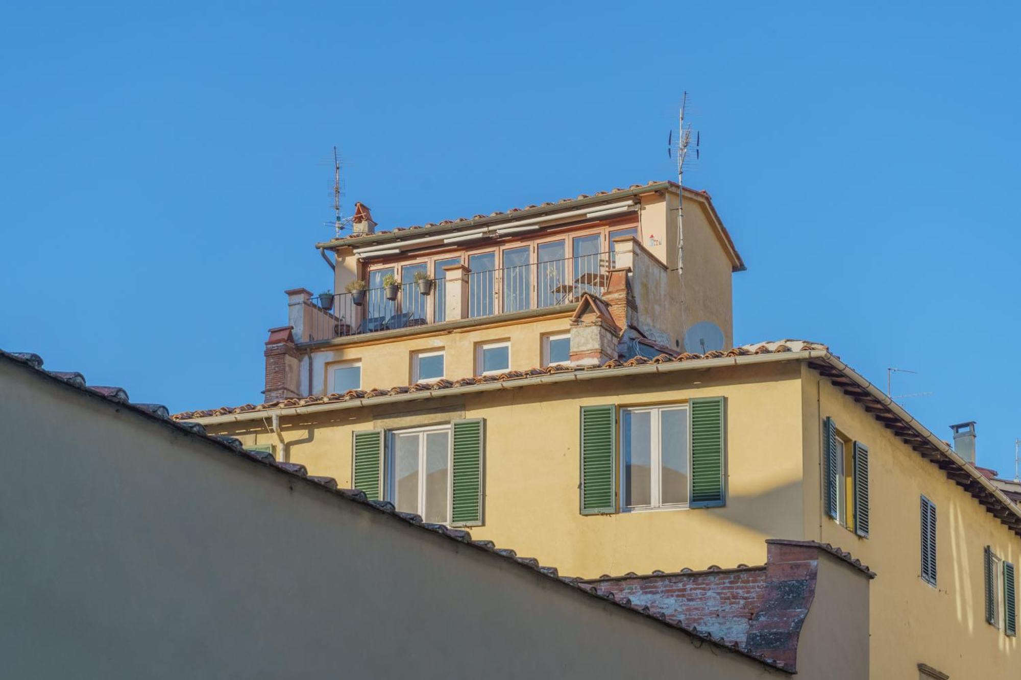 לוקה Terrazza Coccode' Spazioso Con Vista Mozzafiato! מראה חיצוני תמונה