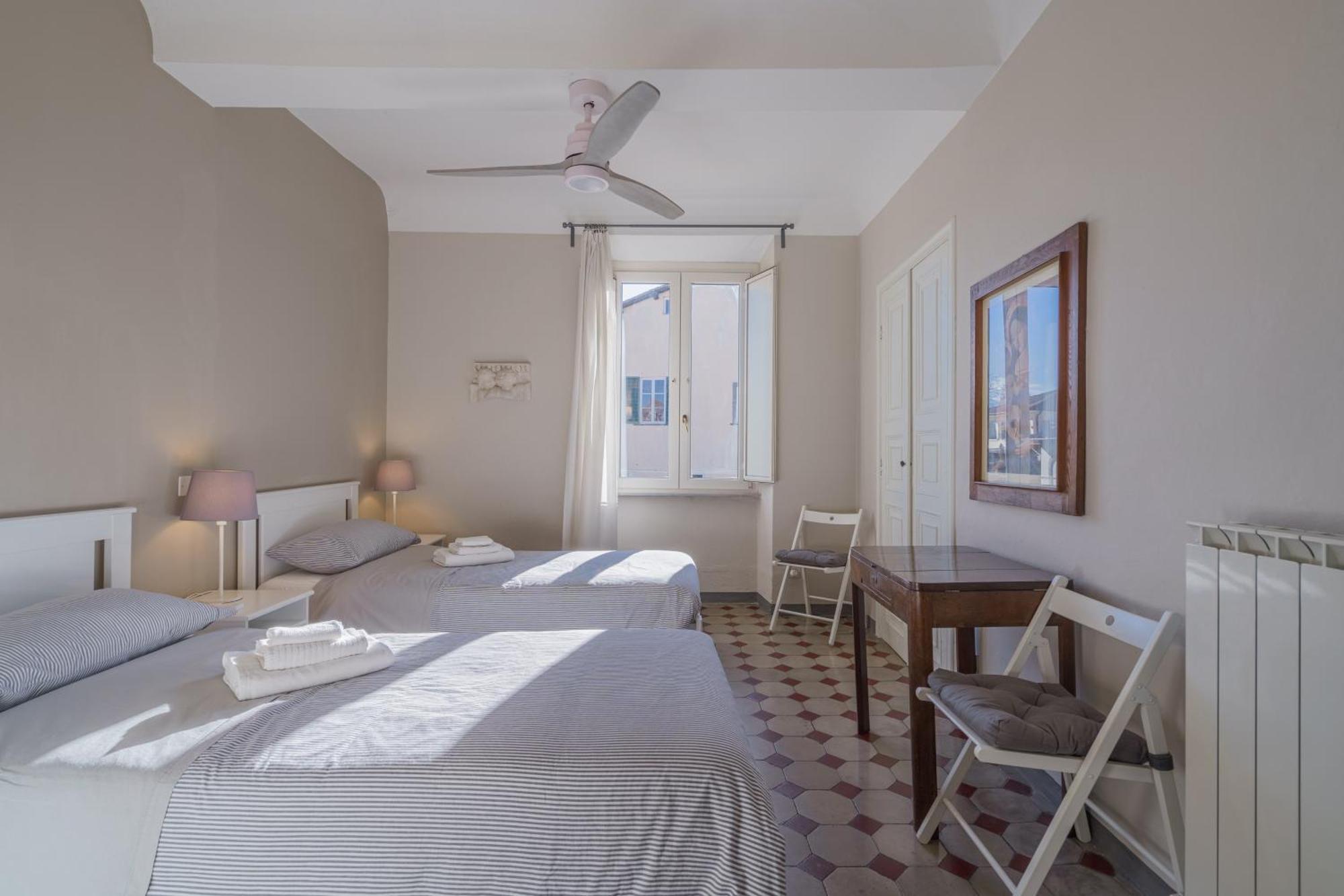 לוקה Terrazza Coccode' Spazioso Con Vista Mozzafiato! מראה חיצוני תמונה